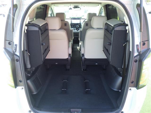 フリード ｅ：ＨＥＶエアー　ＥＸ　全方位　１１．４型純正ナビ　ＴＶ　ＢＴ　ホンダセンシング　両側電動　シートヒーター　ドラレコ　ＥＴＣ　ＬＥＤヘッドライト　ウインカーミラー　コーナーセンサー　純正１５インチアルミホイル（29枚目）