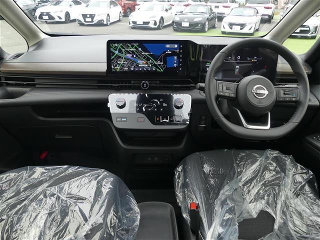 セレナ ｅ－パワー　ハイウェイスターＶ　登録済未使用車　全方位　１２．３型純正ナビ　ＴＶ　ＢＴ　プロパイ　エマブレ　インテリジェントクルーズコントロール　インテリジェントルームミラー　置充　ハンズフリー両側電動　ＥＴＣ　コーナーセンサー（2枚目）