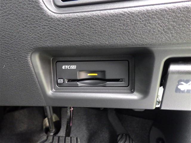 セレナ ｅ－パワー　ハイウェイスターＶ　登録済未使用車　全方位　１２．３型純正ナビ　ＴＶ　ＢＴ　プロパイ　エマブレ　インテリジェントクルーズコントロール　インテリジェントルームミラー　置充　ハンズフリー両側電動　ＥＴＣ　コーナーセンサー（7枚目）