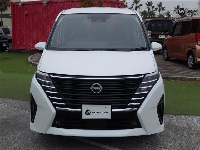 セレナ ｅ－パワー　ハイウェイスターＶ　登録済未使用車　全方位　１２．３型純正ナビ　ＴＶ　ＢＴ　プロパイ　エマブレ　インテリジェントクルーズコントロール　インテリジェントルームミラー　置充　ハンズフリー両側電動　ＥＴＣ　コーナーセンサー（30枚目）