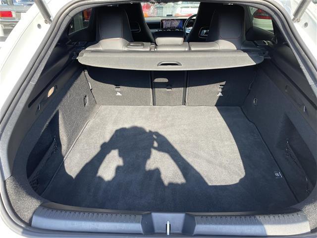 ＣＬＡクラス シューティングブレーク ＣＬＡ１８０　シューティングブレーク　ＡＭＧライン　パノラマＳＲ　ＨＵＤ　パワーシート　ワイヤレス充電　パワーバックドア　シートヒーター　純正ＨＤＤナビ　バックカメラ　地デジ　純正１８インチＡＷ　ＬＥＤライト　ＵＳＢ／Ｂｌｕｅｔｏｏｔｈ（10枚目）