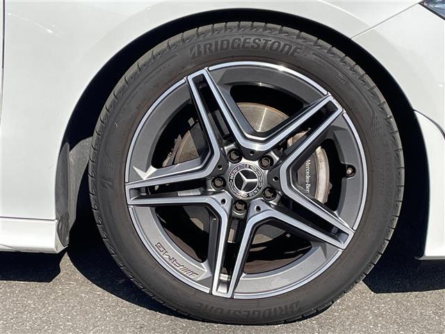 ＣＬＡクラス シューティングブレーク ＣＬＡ１８０　シューティングブレーク　ＡＭＧライン　パノラマＳＲ　ＨＵＤ　パワーシート　ワイヤレス充電　パワーバックドア　シートヒーター　純正ＨＤＤナビ　バックカメラ　地デジ　純正１８インチＡＷ　ＬＥＤライト　ＵＳＢ／Ｂｌｕｅｔｏｏｔｈ（24枚目）