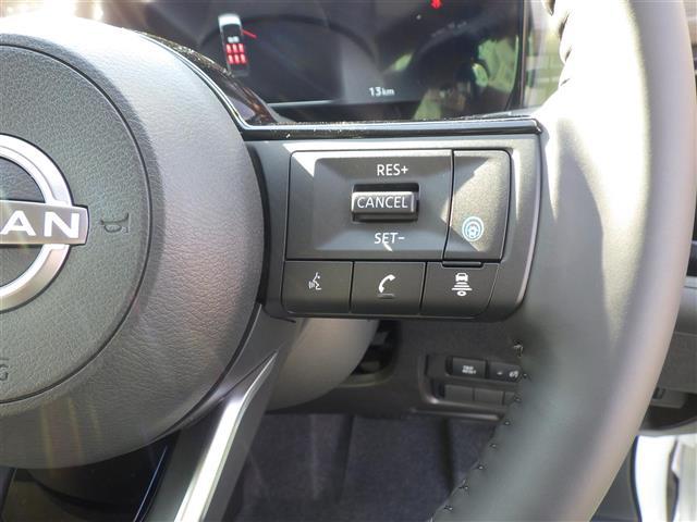 セレナ ｅ－パワー　ハイウェイスターＶ　登録済未使用車（8枚目）