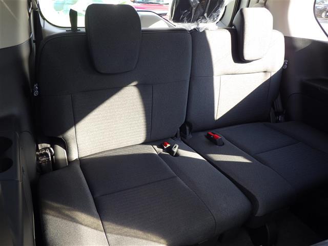 セレナ ｅ－パワー　ハイウェイスターＶ　登録済未使用車（23枚目）