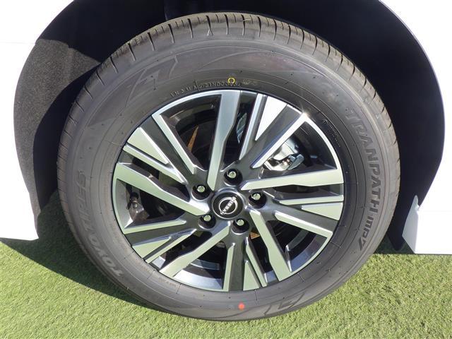 セレナ ｅ－パワー　ハイウェイスターＶ　登録済未使用車（39枚目）