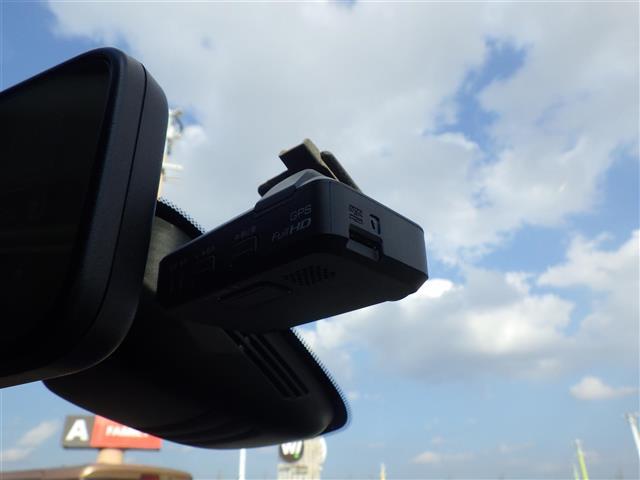 セレナ ハイウェイスター（14枚目）