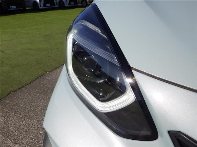 フィット ｅ：ＨＥＶクロスター（28枚目）