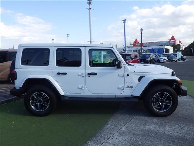 ジープ・ラングラーアンリミテッド サハラ(33枚目)