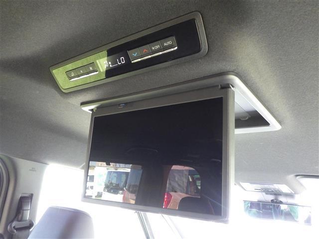 ヴォクシー ハイブリッドＳ－Ｚ　１０．５型純正ナビ　ＴＶ　ＢＴ　後席モニター　両側電動　Ｔｏｙｏｔａ　Ｓａｆｅｔｙ　Ｓｅｎｓｅ　シートヒーター　ＥＴＣ　ＬＥＤヘッドライト　ウインカーミラー　クリアランスソナー　純正１７インチＡＷ（3枚目）