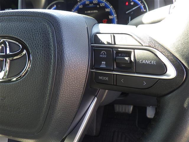 ヴォクシー ハイブリッドＳ－Ｚ　１０．５型純正ナビ　ＴＶ　ＢＴ　後席モニター　両側電動　Ｔｏｙｏｔａ　Ｓａｆｅｔｙ　Ｓｅｎｓｅ　シートヒーター　ＥＴＣ　ＬＥＤヘッドライト　ウインカーミラー　クリアランスソナー　純正１７インチＡＷ（10枚目）