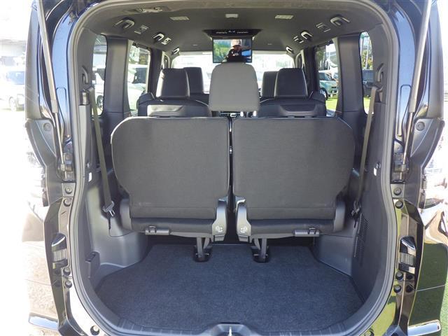 ヴォクシー ハイブリッドＳ－Ｚ　１０．５型純正ナビ　ＴＶ　ＢＴ　後席モニター　両側電動　Ｔｏｙｏｔａ　Ｓａｆｅｔｙ　Ｓｅｎｓｅ　シートヒーター　ＥＴＣ　ＬＥＤヘッドライト　ウインカーミラー　クリアランスソナー　純正１７インチＡＷ（25枚目）