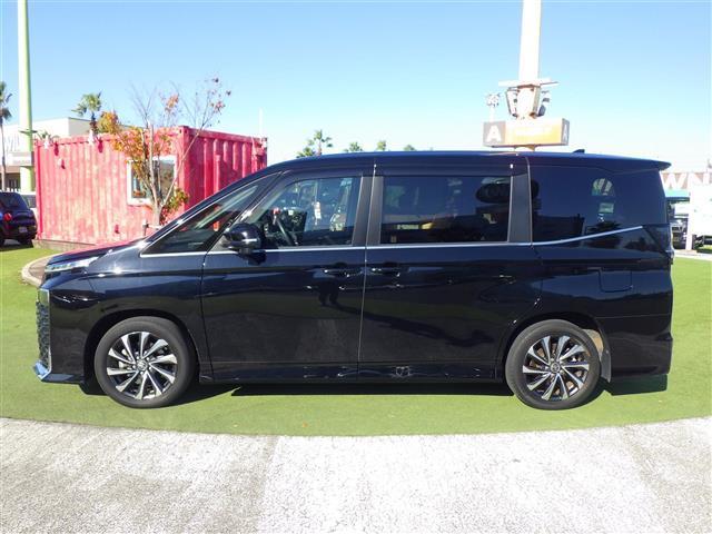 ヴォクシー ハイブリッドＳ－Ｚ　１０．５型純正ナビ　ＴＶ　ＢＴ　後席モニター　両側電動　Ｔｏｙｏｔａ　Ｓａｆｅｔｙ　Ｓｅｎｓｅ　シートヒーター　ＥＴＣ　ＬＥＤヘッドライト　ウインカーミラー　クリアランスソナー　純正１７インチＡＷ（33枚目）