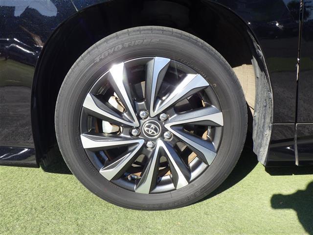 ヴォクシー ハイブリッドＳ－Ｚ　１０．５型純正ナビ　ＴＶ　ＢＴ　後席モニター　両側電動　Ｔｏｙｏｔａ　Ｓａｆｅｔｙ　Ｓｅｎｓｅ　シートヒーター　ＥＴＣ　ＬＥＤヘッドライト　ウインカーミラー　クリアランスソナー　純正１７インチＡＷ（41枚目）