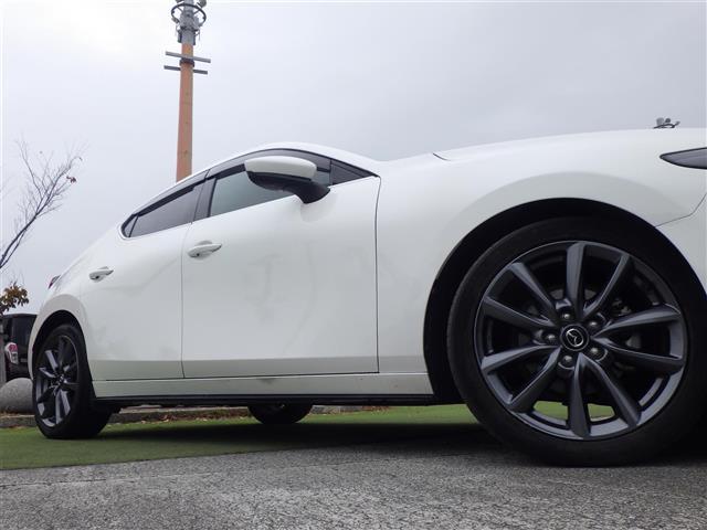 ＭＡＺＤＡ３ファストバック １５Ｓツーリング（37枚目）