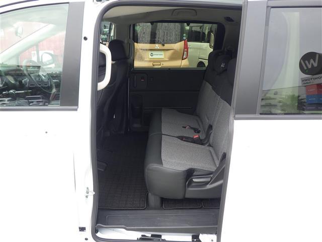 フリード ｅ：ＨＥＶエアー　ＥＸ（22枚目）