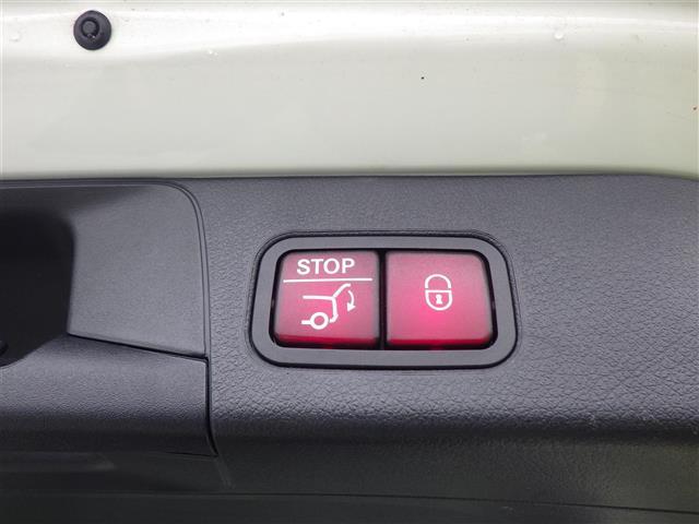 Bクラス B180 AMGライン レザーEXC パノラマSR 黒革シート パワーシート シートヒーター パワーバックドア ワイヤレス充電 純正HDDナビ 360°カメラ 地デジ Bluetooth AppleCarPlay対応(24枚目)