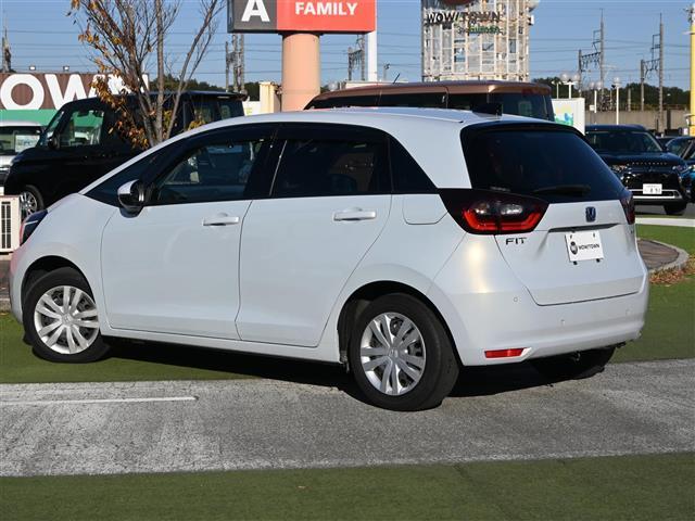 フィット ｅ：ＨＥＶベーシック（35枚目）