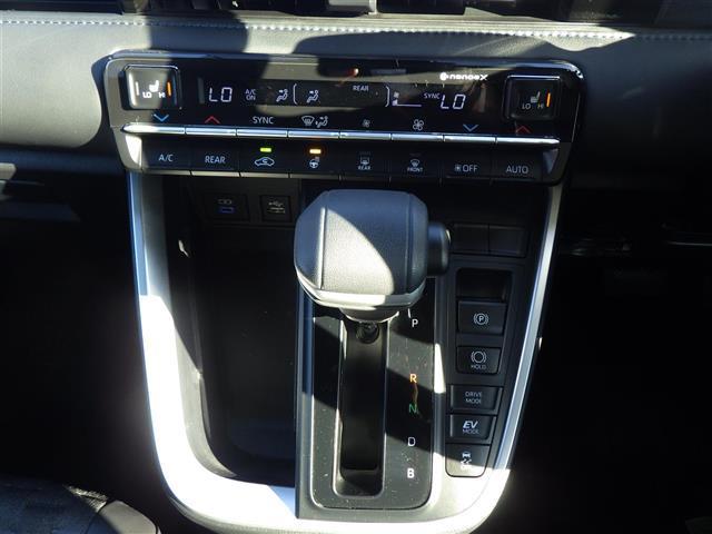 ヴォクシー ハイブリッドS-Z 快適利便P モデリスタ 10.5型純正ナビ TV BT 後席オットマン Toyota Safety Sense パワーバックドア 両側電動 ドラレコ シートヒーター ETC(16枚目)