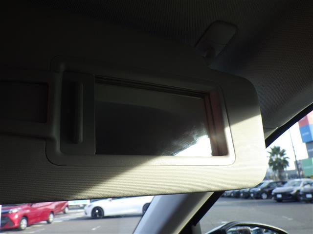 Ｔ－クロス ＴＳＩ　アクティブ　純正ｄｉｓｃｏｖｅｒｐｒｏナビ　ＡｐｐｌｅＣａｒＰｌａｙ／ＡｎｄｒｏｉｄＡｕｔｏ　ＡＣＣ　コーナーセンサー　ＬＥＤライト　ＵＳＢ（ｔｙｐｅＣ）　リアトラフィック　純正１６インチＡＷ　ステアリングＳ（17枚目）