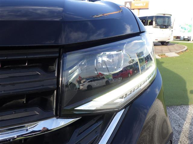 Ｔ－クロス ＴＳＩ　アクティブ　純正ｄｉｓｃｏｖｅｒｐｒｏナビ　ＡｐｐｌｅＣａｒＰｌａｙ／ＡｎｄｒｏｉｄＡｕｔｏ　ＡＣＣ　コーナーセンサー　ＬＥＤライト　ＵＳＢ（ｔｙｐｅＣ）　リアトラフィック　純正１６インチＡＷ　ステアリングＳ（30枚目）