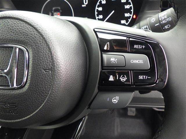 ヴェゼル e:HEV Z 登録済未使用車(8枚目)