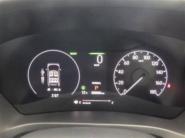 ヴェゼル e:HEV Z 登録済未使用車(9枚目)