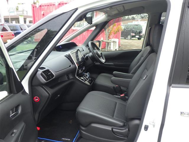 店頭在庫以外にも全国約４万台※の在庫から、ぴったりな１台をご提案します！※２０２３年１０月現在の在庫台数です。売約済の可能性があります。