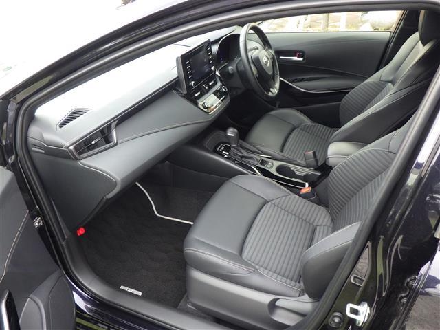 カローラツーリング ハイブリッド　ダブルバイビー（18枚目）