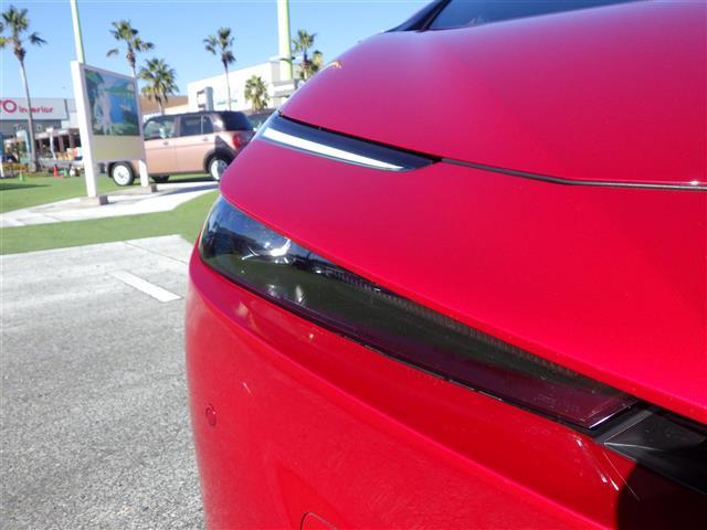 プリウス Z 禁煙 全周囲カメラ 電動リアハッチ ETC2.0 トヨタセーフティセンス レーダークルーズ ステアリングヒーター 純正アルミ パワーシート 地デジ シートヒーター エアーシート ディスプレイオーディオ(29枚目)