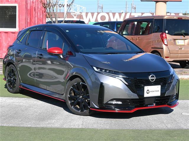 オーラ ニスモ　禁煙　メーカーＯＰナビ　寒冷地仕様車　全周囲　プロパイロット　ステアリングヒーター　ＥＴＣ２．０　ワイヤレス充電器　デジタルインナーミラー　純正１７インチアルミ　衝突被害軽減ブレーキ　レーダークルーズ（24枚目）