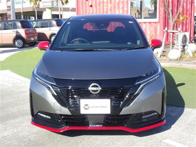 オーラ ニスモ　禁煙　メーカーＯＰナビ　寒冷地仕様車　全周囲　プロパイロット　ステアリングヒーター　ＥＴＣ２．０　ワイヤレス充電器　デジタルインナーミラー　純正１７インチアルミ　衝突被害軽減ブレーキ　レーダークルーズ（26枚目）