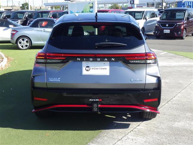 オーラ ニスモ　禁煙　メーカーＯＰナビ　寒冷地仕様車　全周囲　プロパイロット　ステアリングヒーター　ＥＴＣ２．０　ワイヤレス充電器　デジタルインナーミラー　純正１７インチアルミ　衝突被害軽減ブレーキ　レーダークルーズ（36枚目）