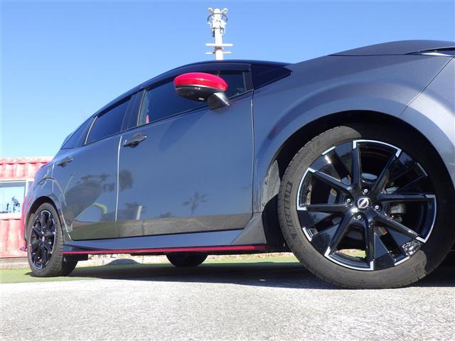 オーラ ニスモ　禁煙　メーカーＯＰナビ　寒冷地仕様車　全周囲　プロパイロット　ステアリングヒーター　ＥＴＣ２．０　ワイヤレス充電器　デジタルインナーミラー　純正１７インチアルミ　衝突被害軽減ブレーキ　レーダークルーズ（37枚目）
