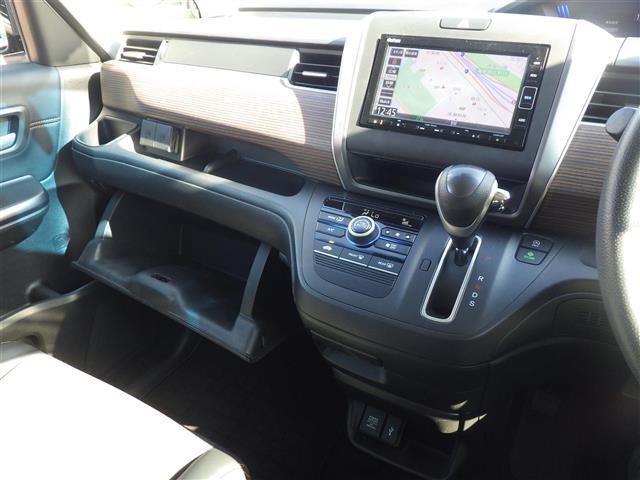 フリード＋ クロスター・ホンダセンシング（15枚目）