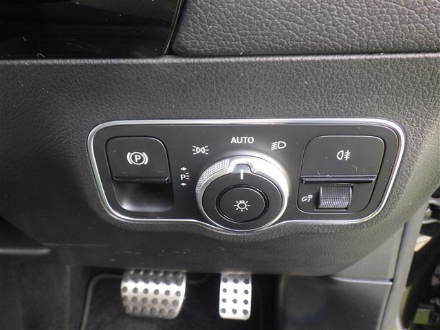 ＧＬＡクラス ＧＬＡ２００ｄ　４マチック　ＡＭＧライン（14枚目）