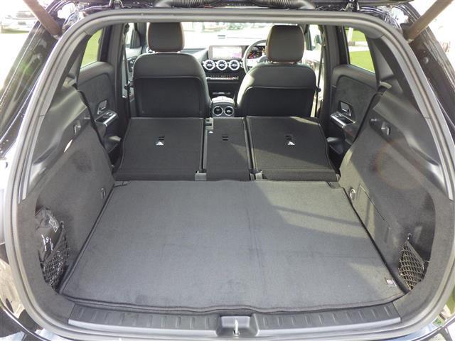 ＧＬＡクラス ＧＬＡ２００ｄ　４マチック　ＡＭＧライン（24枚目）