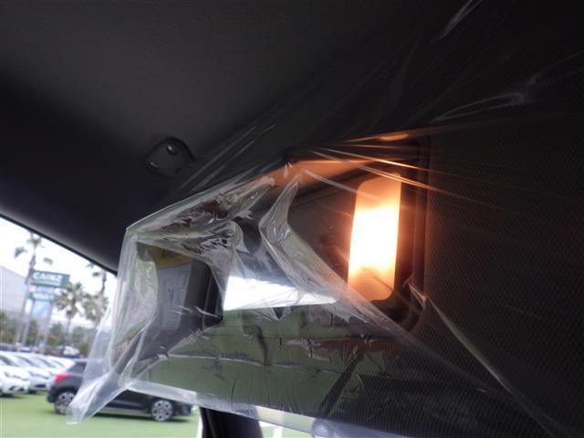 デリカＤ：５ シャモニー　登録済未使用車　全方位　両側電動　エレクトリックテールゲート　パワーシート　シートヒーター　ステアリングヒーター　ＬＥＤヘッドライト　ウインカーミラー　純正１８インチアルミホイル（15枚目）