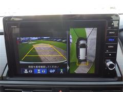 【マルチビューカメラシステム】上空から見下ろしたような映像をナビ画面に映し出し周囲の状況を確認しながらの走行、駐車が可能となっております！ 7