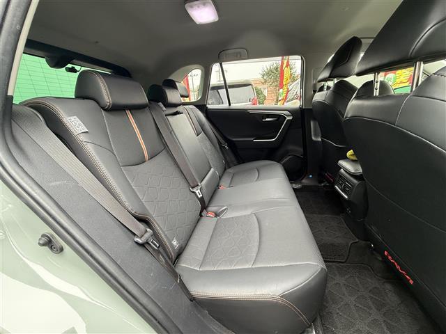 RAV4 アドベンチャー 純正ディスプレイオーディオ レーダークルーズコントロール パノラミックビューモニター バックカメラ パワーバックドア 前後ドライブレコーダー レザーシート シートヒーター ベンチレーション ETC(15枚目)