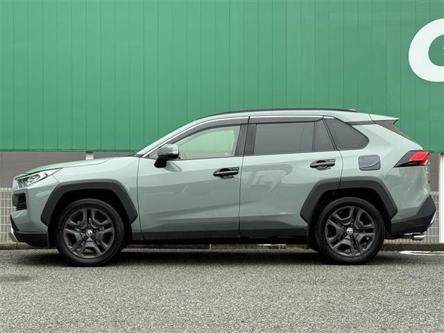 RAV4 アドベンチャー 純正ディスプレイオーディオ レーダークルーズコントロール パノラミックビューモニター バックカメラ パワーバックドア 前後ドライブレコーダー レザーシート シートヒーター ベンチレーション ETC(19枚目)