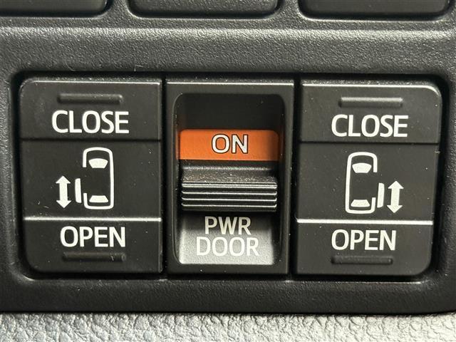 ヴォクシー ハイブリッドV 純正10インチナビ 純正フリップダウン フルセグ 両側パワースライド 前席シートヒーター プリクラッシュセーフティ クルーズコントロール バックカメラ ETC2.0  LEDライト レーンキープ(23枚目)