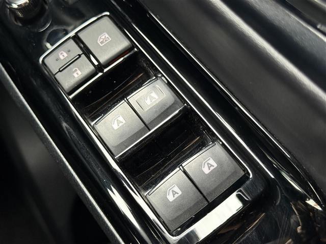 ヴォクシー ハイブリッドV 純正10インチナビ 純正フリップダウン フルセグ 両側パワースライド 前席シートヒーター プリクラッシュセーフティ クルーズコントロール バックカメラ ETC2.0  LEDライト レーンキープ(25枚目)