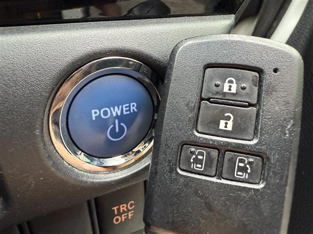 ヴォクシー ハイブリッドV 純正10インチナビ 純正フリップダウン フルセグ 両側パワースライド 前席シートヒーター プリクラッシュセーフティ クルーズコントロール バックカメラ ETC2.0  LEDライト レーンキープ(34枚目)