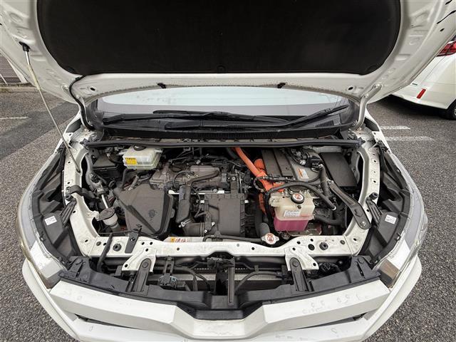 ヴォクシー ハイブリッドV 純正10インチナビ 純正フリップダウン フルセグ 両側パワースライド 前席シートヒーター プリクラッシュセーフティ クルーズコントロール バックカメラ ETC2.0  LEDライト レーンキープ(43枚目)