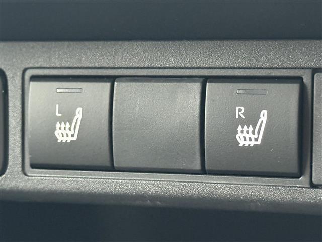 ヤリスクロス ハイブリッドZ ETC バックカメラ シートヒーター アダプティブクルーズコントロール オートマチックハイビーム オートライト 衝突防止システム LEDヘッドランプ レーンアシスト クリアランスソナー スマートキー(9枚目)