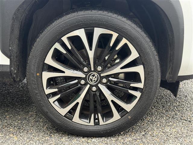 ヤリスクロス ハイブリッドZ ETC バックカメラ シートヒーター アダプティブクルーズコントロール オートマチックハイビーム オートライト 衝突防止システム LEDヘッドランプ レーンアシスト クリアランスソナー スマートキー(17枚目)