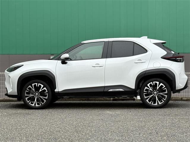 ヤリスクロス ハイブリッドZ ETC バックカメラ シートヒーター アダプティブクルーズコントロール オートマチックハイビーム オートライト 衝突防止システム LEDヘッドランプ レーンアシスト クリアランスソナー スマートキー(19枚目)