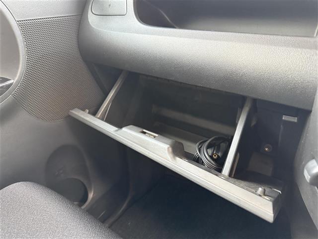 タント カスタムRS SA 純正メモリナビ ワンセグTV ETC 両側パワースライド 前方ドライブレコーダー ワンオーナー LEDヘッドライト フォグランプ 純正アルミホイール ISOFIX 保証書 取扱説明書 スペアキー(20枚目)