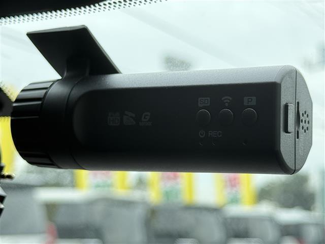 エクストレイル Ｇ　純正ナビ　プロパイロット　バックカメラ　アラウンドビューモニター　ＥＴＣ２．０　ドラレコ　ステアリングヒーター　シートヒーター　パワーシート　レザーシート　ＬＥＤヘッドライト　フォグランプ　純正ＡＷ（12枚目）