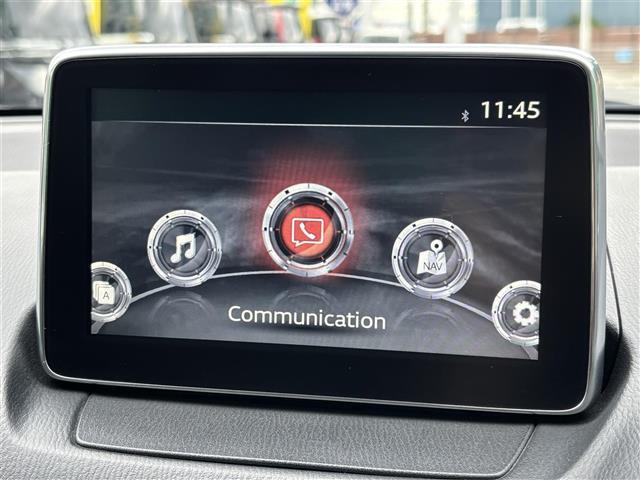 デミオ ＸＤツーリング　純正ナビ　ヘッドアップディスプレイ　ディーゼルターボ　バックカメラ　ＥＴＣ　パドルシフト　チルトステアリング　クルーズコントロール　ステアリングスイッチ　　横揺れ防止装置　衝突軽減　純正アルミホイール（11枚目）